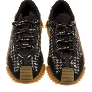 Tweed Pattern Sneakers
Size: IT 39